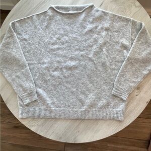 nuuds sweater size small